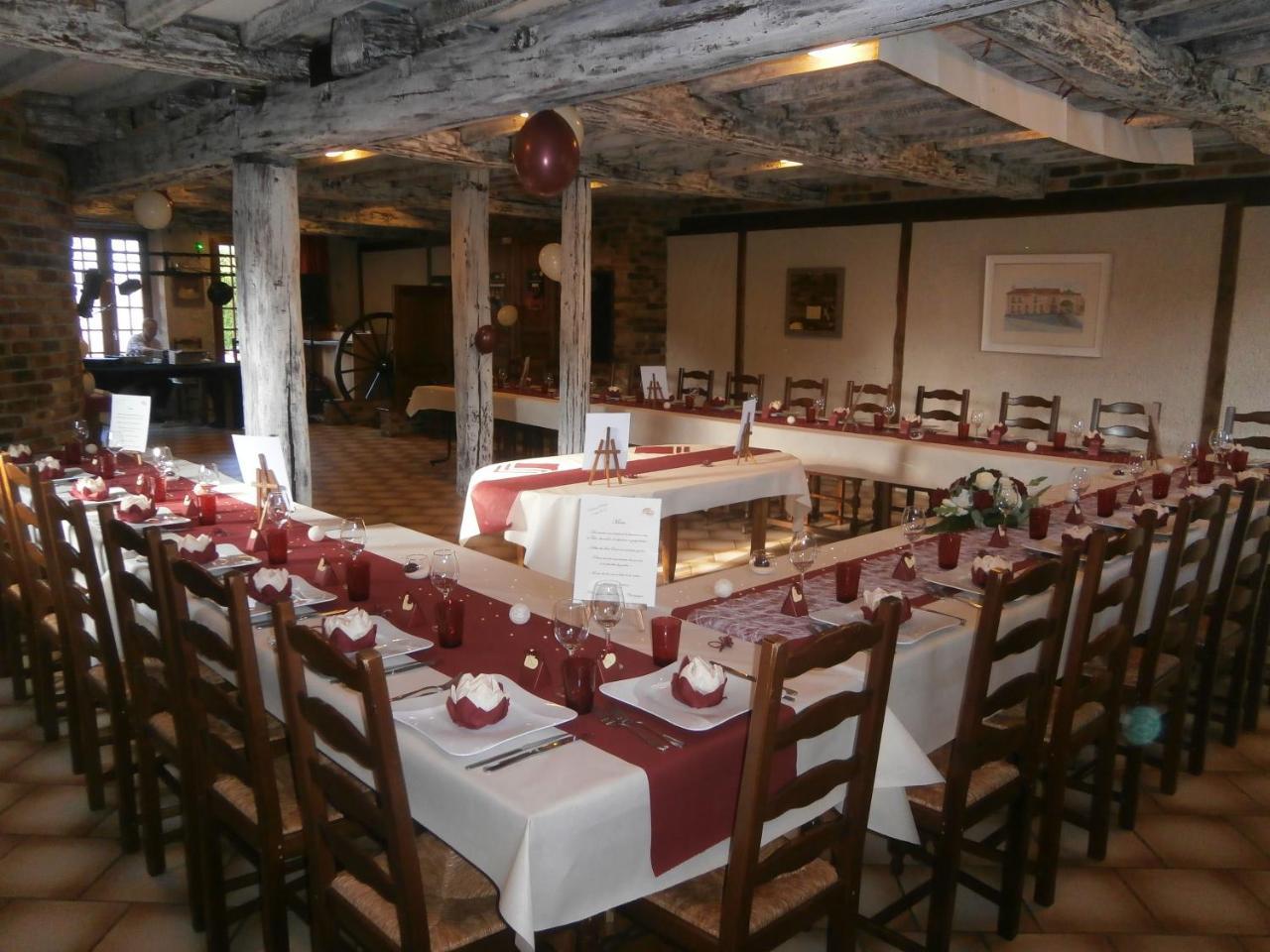 Auberge Du Pied Des Monts Grivy-Loisy Eksteriør billede
