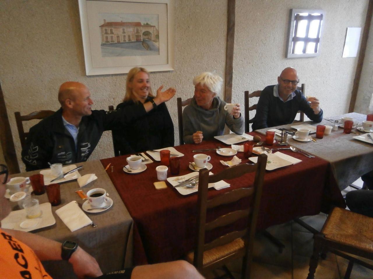 Auberge Du Pied Des Monts Grivy-Loisy Eksteriør billede